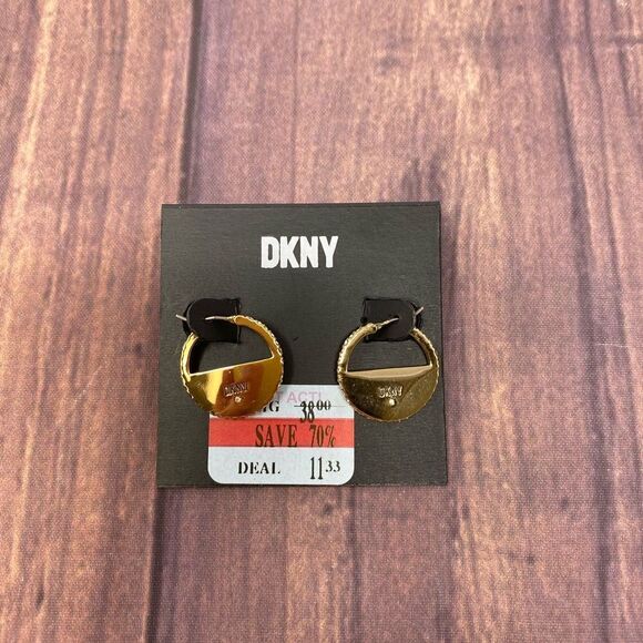 DKNY CUBIC ZIRCONIA GOLD EARRINGS NZ95 - Picture 1 of 4